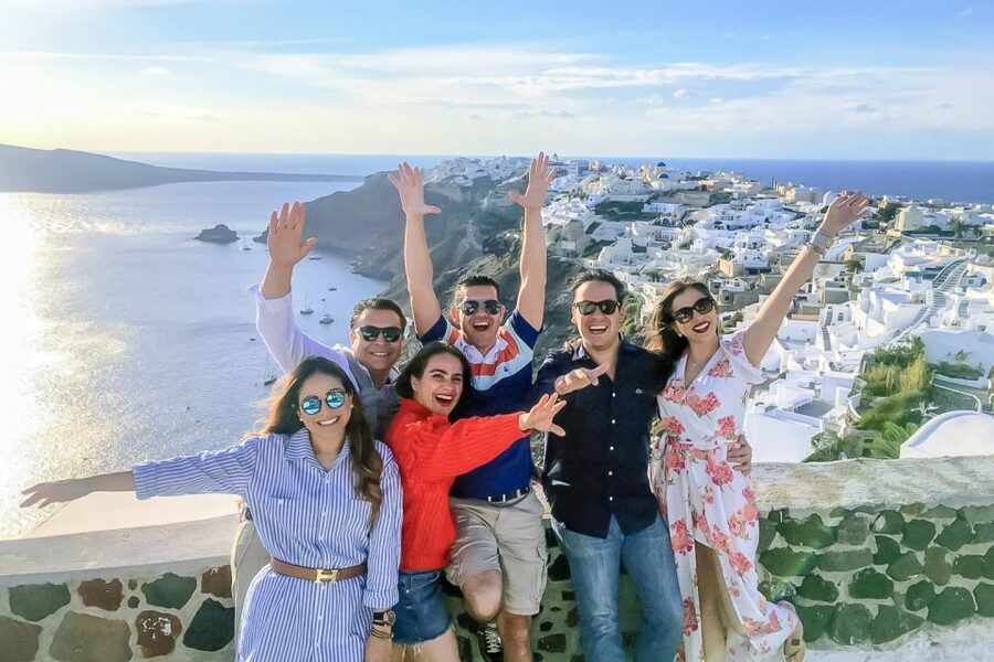 Santorini: 6-Hour Best of Santorini Private Experience - Getting around in a Mercedes-style minibus without the headache