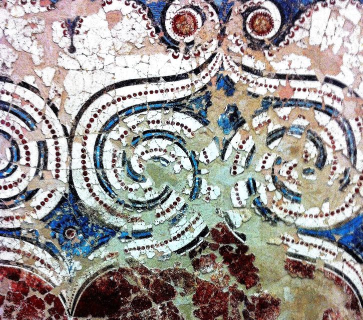 Santorini: Akrotiri Private Guided Tour with Hotel Pick-Up - What Makes Akrotiri Worth Paying For