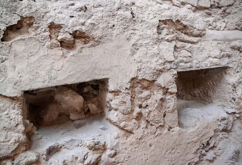 Santorini: Akrotiri Ticket with Optional Self-Guided Audios - Thera Town audio is included, and it changes how you see the ruins