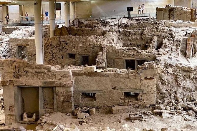 Santorini , Akrotiri tour by a licensed guide - Who This Tour Suits Best (And Who Might Skip It)