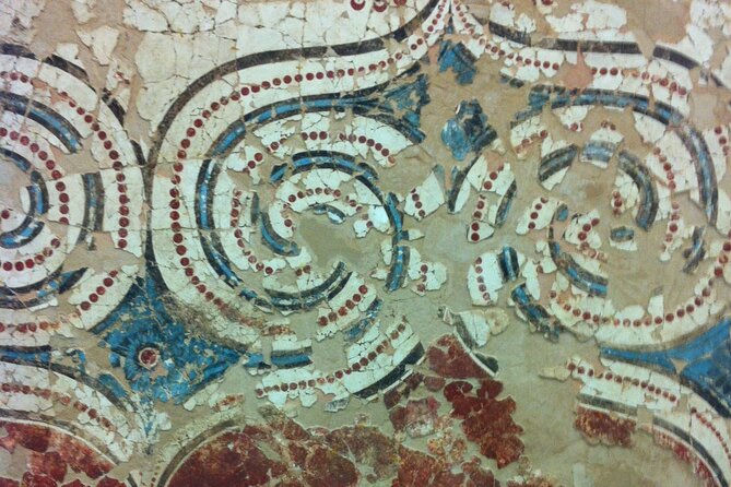 Santorini , Akrotiri tour by a licensed guide - Stepping Into the Prehistoric City at Akrotiri