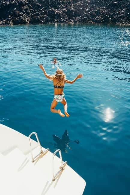 Santorini: All-Inclusive Private Catamaran Experience - Wheelchair accessibility and what to pack for a smooth sail