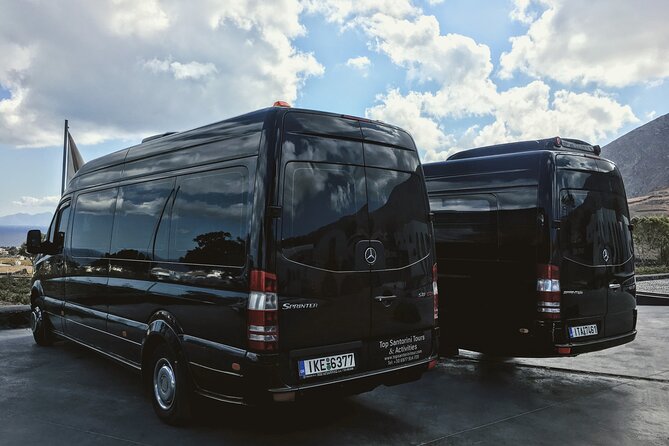 Santorini Arrival Transfer & Travel Services - Getting dropped at your Santorini hotel the easy way