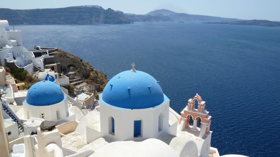 Santorini: Best Of Santorini Private Tour with a Local Guide - Megalochori’s quieter charm, and why I like adding it