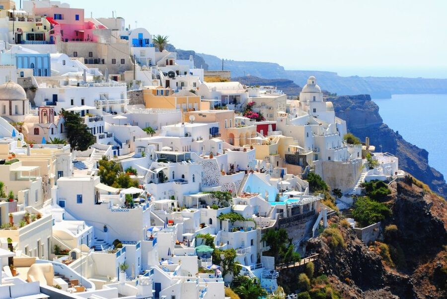 Santorini: Best Of Santorini Private Tour with a Local Guide - Akrotiri Lighthouse viewpoint: short stop, big effect