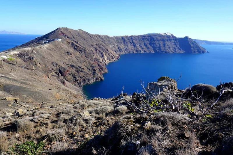 Santorini: Caldera Hike from Fira to Oia - The Firostefani and Imerovigli Pass-Throughs You Will Actually Remember