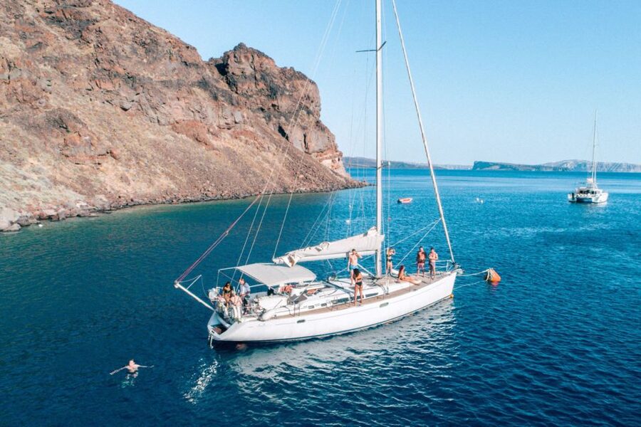 Santorini Caldera: Morning Sailing Cruise with Meal - Palea Kameni: volcanic swimming with real stop time