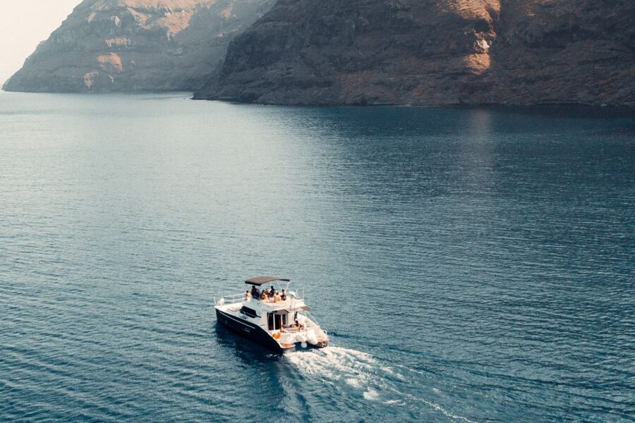 Santorini: Caldera Private Power Catamaran Cruise - Private power catamaran energy in Santorini’s caldera