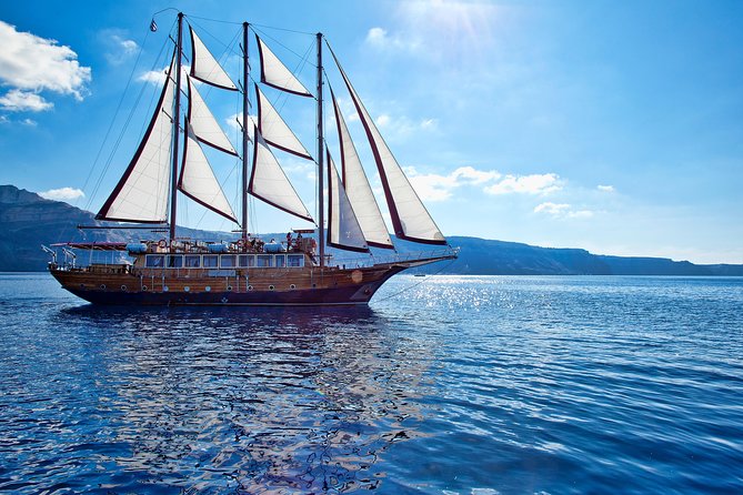 Santorini Caldera Sunset Sailing Cruise with Dinner and Wine - What the vibe is like onboard (and why it matters)
