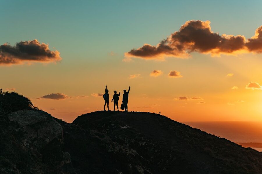 Santorini: Caldera Trail Guided Hike and Sunset Viewing - Skaros and the volcanic rim: when the hike turns serious