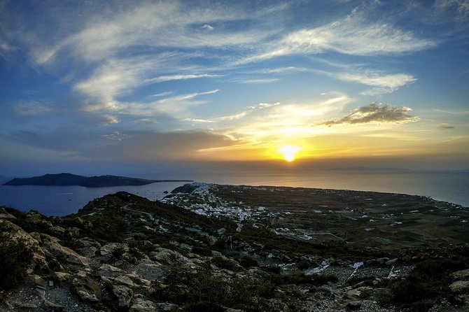 Santorini : Caldera Trail Hike and Sunset - The Lunch Picnic at a Historic Church: A Better Break Than a Restaurant Stop