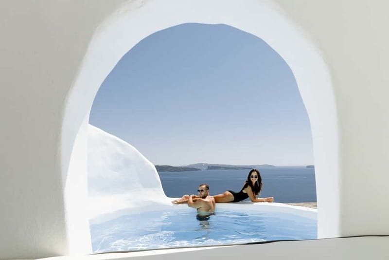 Santorini: Casual Photoshoot by Flying Dress Photo © - Key points worth knowing before you book