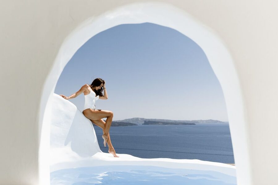 Santorini: Casual Photoshoot by Flying Dress Photo © - FAQ