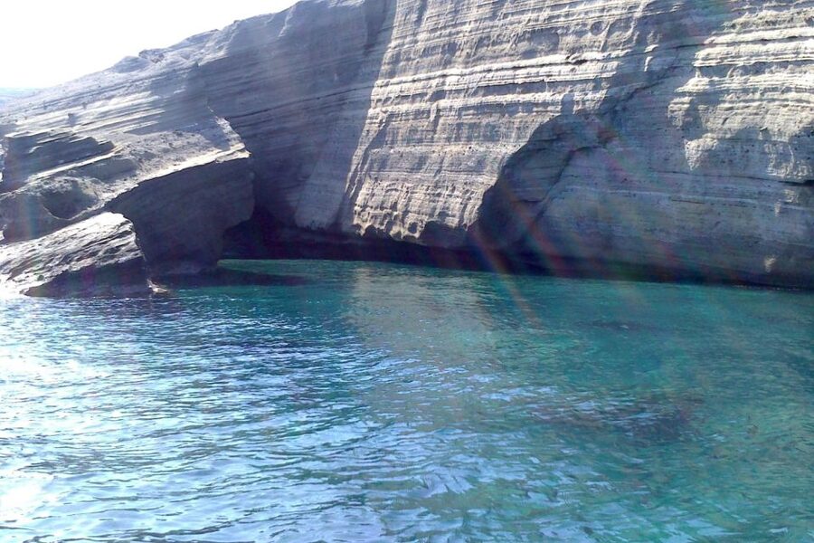 Santorini: Catamaran Cruise, Winery, & Oia Sunset Combo Tour - On-Board BBQ Lunch and Unlimited Santorinian White Wine
