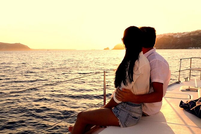 Santorini Catamaran Cruise with Greek Meal, Open-Bar and Sunset - A Small-Group Catamaran Vibe (Plus That Bonus: Restrooms and Space)