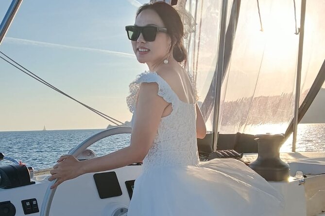 Santorini Catamaran Cruise with Meal and Drinks - Meal and Drinks on Board: Greek Classics Served at Sea