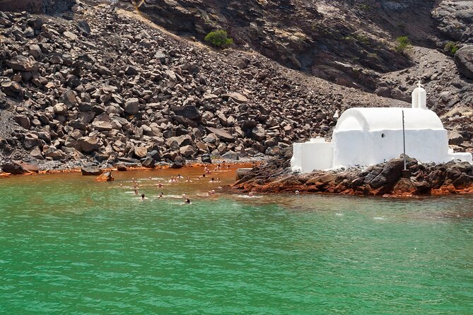Santorini Classic Catamaran Cruise with BBQ, Drinks and Transfers - The Santorini BBQ stop: when lunch becomes part of the cruise