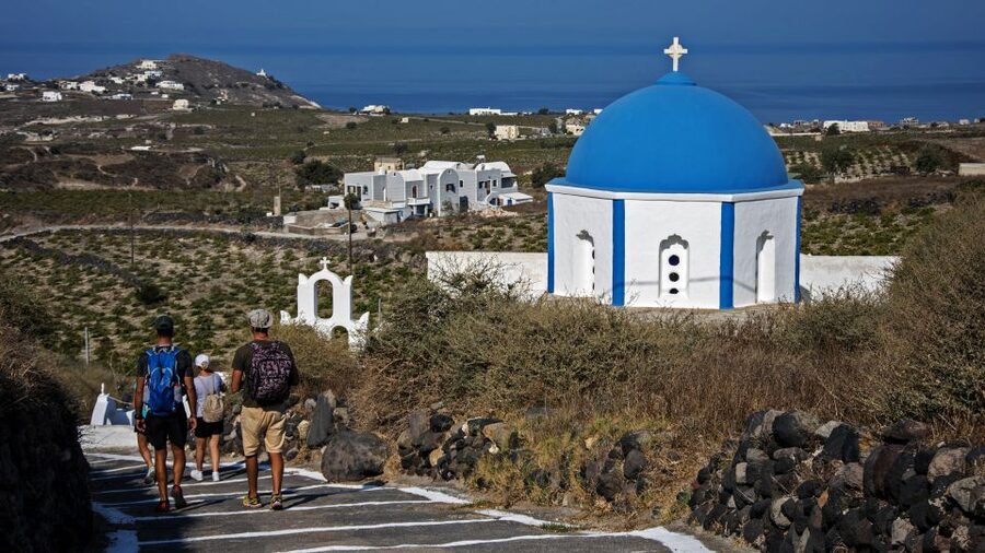 Santorini: Cooking Class and Easy Hike - Why Akrotiri and Mesa Pigadia feel like the real Santorini