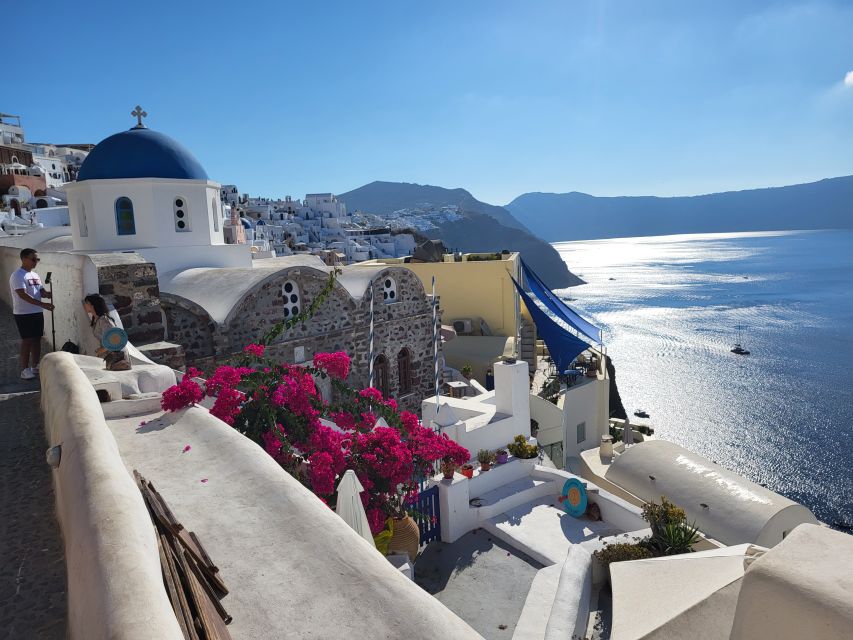 Santorini: Customizable Private Island Day Tour - Meet-up and route planning in your first 30 minutes