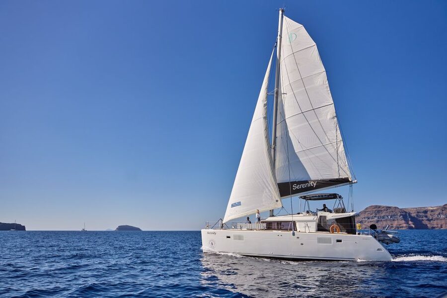 Santorini: Day Luxury Catamaran Cruise with Meal & Drinks - Key points to know before you go