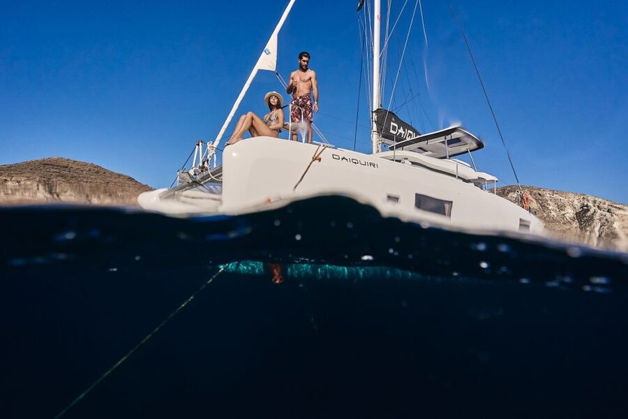 Santorini: Day Luxury Catamaran Cruise with Meal & Drinks - Pickup timing and the reality of group logistics