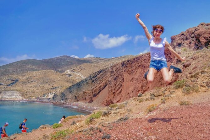 Santorini Day Tour with Sunset in Oia - Winery stop near the route: a 45-minute taste of Santorini