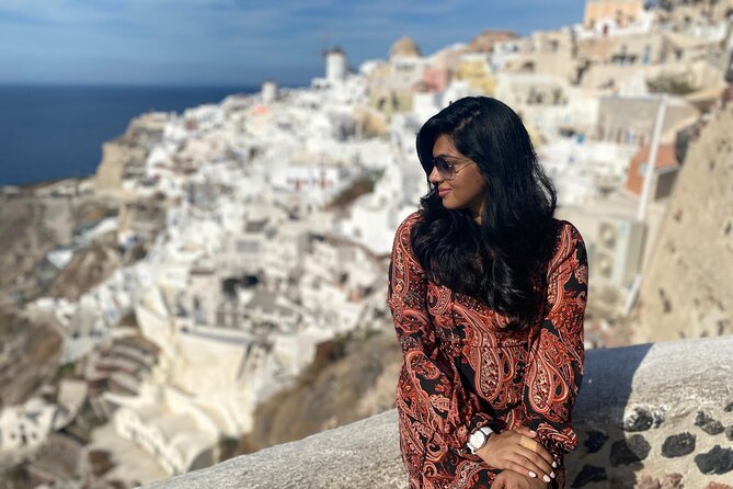 Santorini Discovery Private Custom Tour - Megalochori’s traditional village feel, plus an old cave home