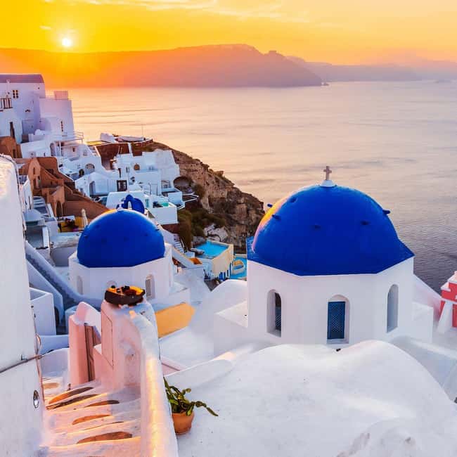 Santorini Discovery Tour:Blue Domes with local guide - Imerovigli, the Balcony of the Aegean