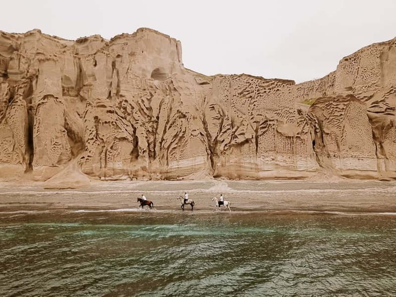 Santorini: Extreme Horse Safari with Beach Gallop - Price and Value: Is $176 Worth It for an Extreme 2-Hour Ride?