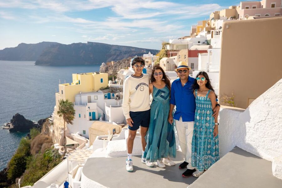 Santorini Family Photoshoot (Oia Village) - Why Oia is perfect for family photos (and why the backdrop matters)