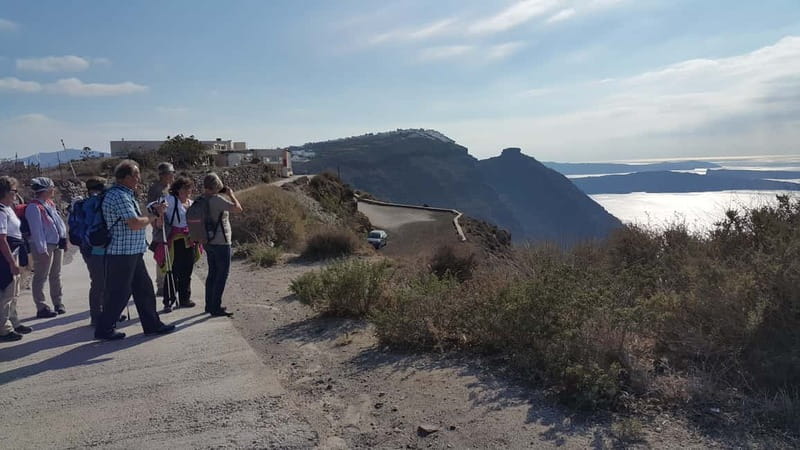 Santorini: Fira to Oia Caldera Hike with Guide - Who This Hike Suits Best