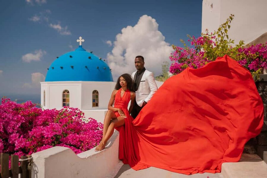 Santorini: Flying Dress Photoshoot & Slow-Motion Video - What You Receive: 120 to 130 Edited Photos Plus a Video Reel