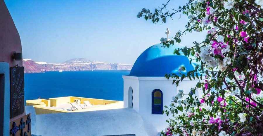 Santorini: Guided Highlights Tour with Private Wine Tasting - A smart 6-hour Santorini loop, designed for less stress