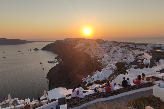 Santorini: Half-Day Island Sightseeing Tour - Megalochori’s traditional streets: vineyards, artisans, and gravity