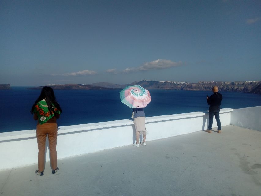 Santorini: Half-Day Sightseeing Tour with Hotel Pickup - Megalochori coffee tasting: a calmer village pause with real local rhythm