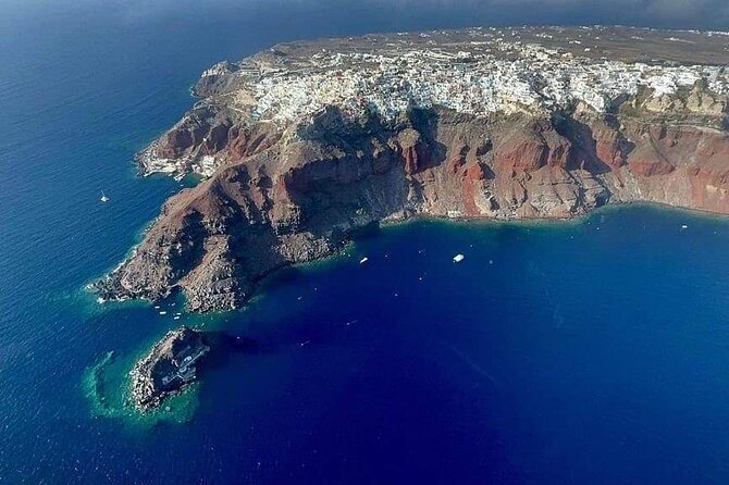 Santorini Helicopter Sightseeing Tours - Thira to Oia: the aerial route that makes Santorini make sense