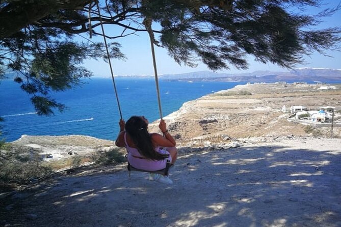 Santorini Highlights & Hidden Gems – Private Family-Friendly Tour - Why this private family tour works for a 6 hour Santorini day