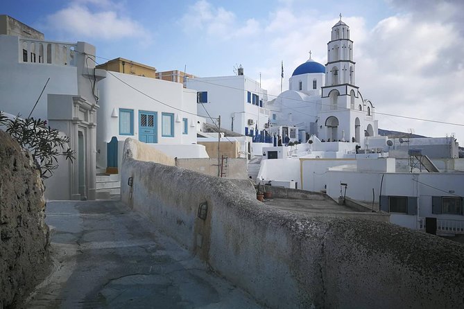 Santorini Highlights & Hidden Gems – Private Family-Friendly Tour - Stop 5: Perivolos black sand beach with snorkeling gear