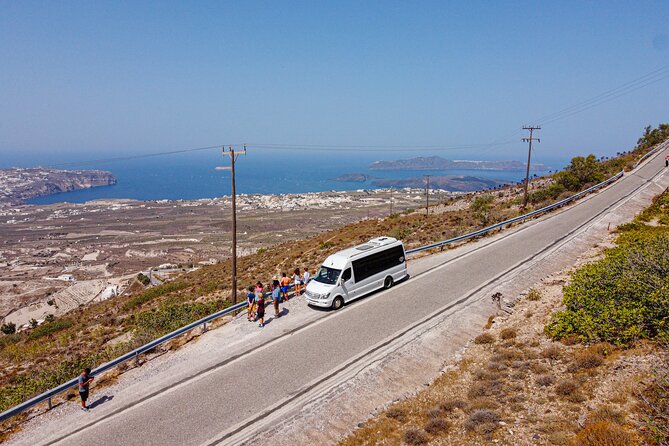 Santorini Highlights Minibus Tour with Oia Sunset - Meeting in Fira: Getting Started at 10:30 and Ending Where You Began