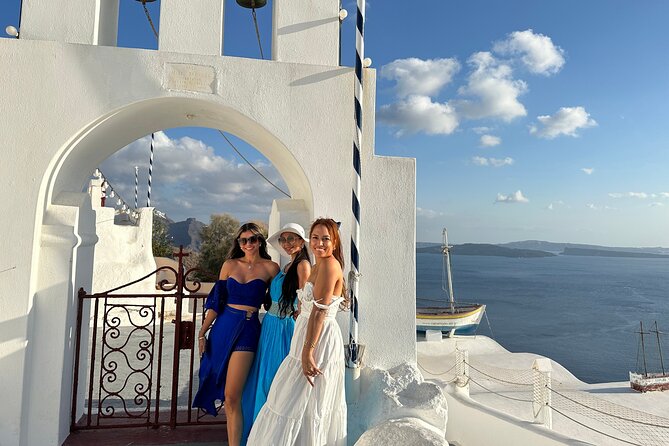 Santorini Highlights Small-Group Tour with Authentic Greek Lunch - Why this Santorini highlights tour feels like good value