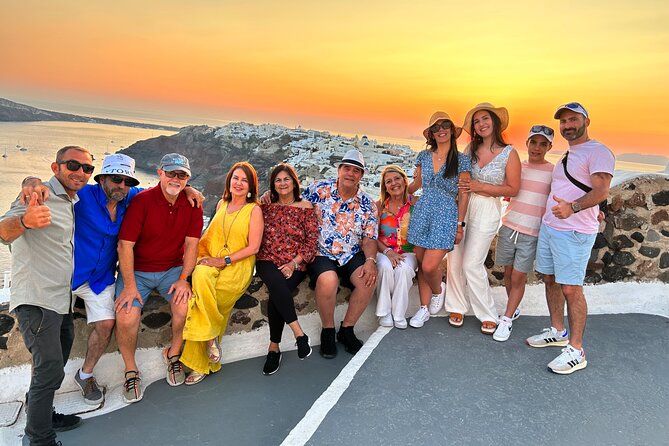Santorini Highlights Tour - Oia’s Whitewashed Alleys and Caldera Views (About 1.5 Hours)