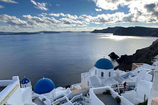 Santorini Highlights Tour - Red Beach’s Lava Cliffs and Bright Shoreline (About 30 Minutes)