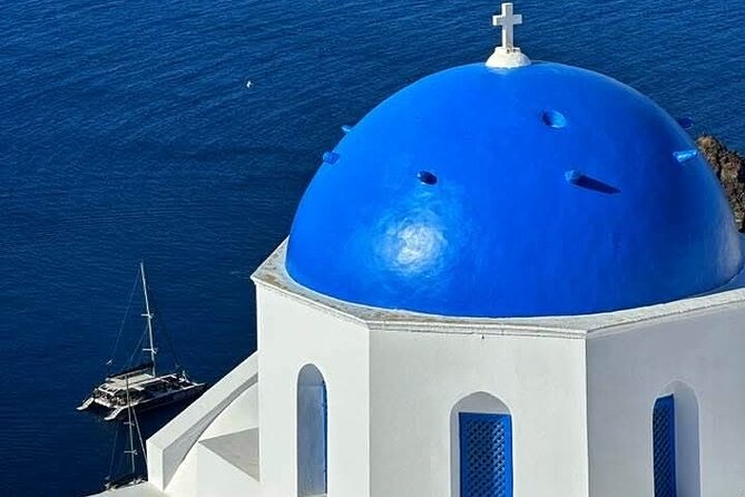 Santorini Highlights Tour - Perissa Black Sand Beach to Close the Day (About 1 Hour)