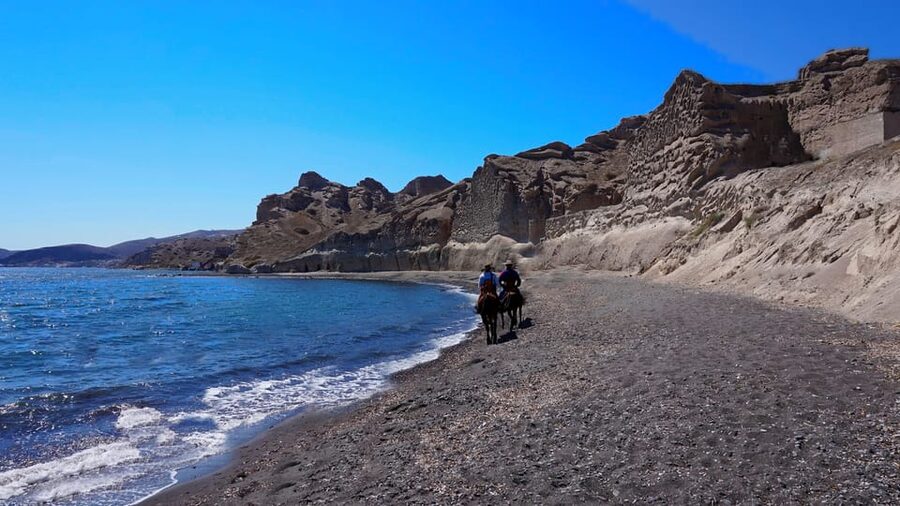 Santorini: Horseback Riding Tour on the Beach - Why Santorini Beach Riding Feels Different Than Usual