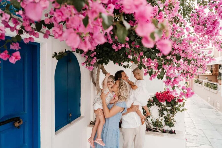 Santorini: Imerovigli Professional Photoshoot in Blue Dome - Price and value: is $58 per person worth it?