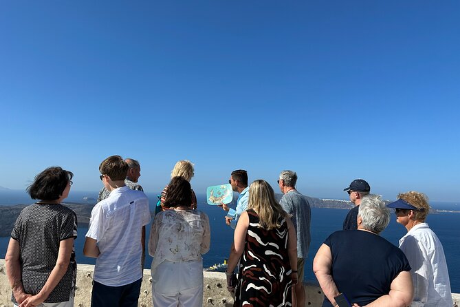 Santorini in 5 hours: Oia, Traditional Villages & Black Beach - A half-day plan that hits the best of Santorini without turning into a sprint