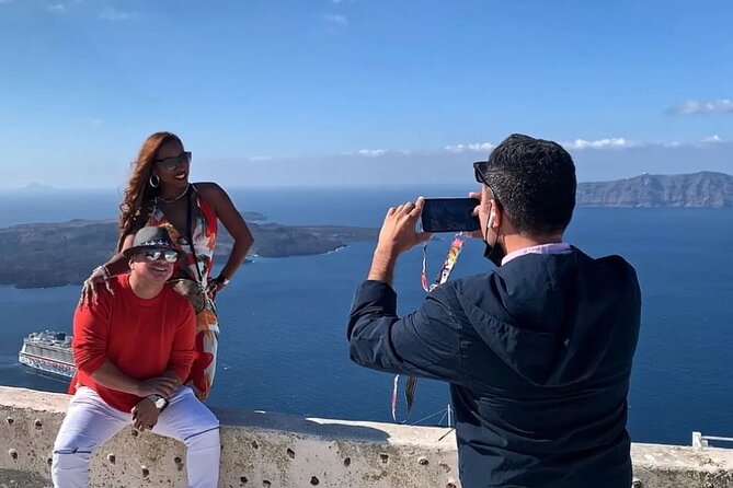 Santorini in 5 hours: Oia, Traditional Villages & Black Beach - First stop: Firostefani, blue-domed views, and quick caldera orientation