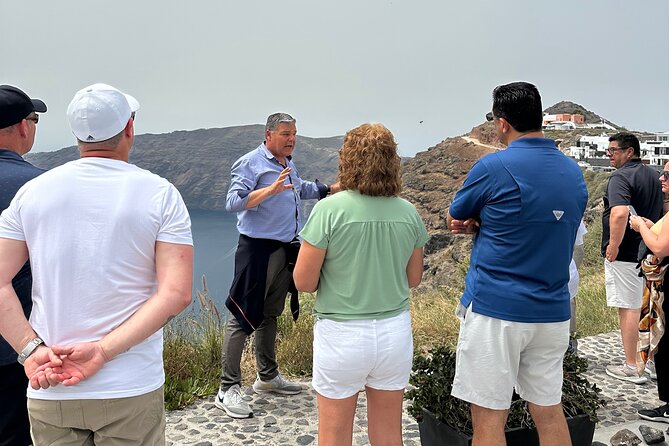 Santorini in 5 hours: Oia, Traditional Villages & Black Beach - Megalochori and the vineyard stop, a break from the postcard rush