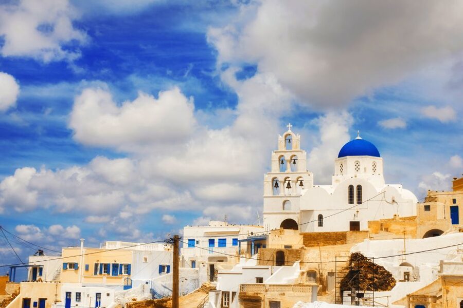 Santorini: Island Highlights Guided Day Trip with Oia Sunset - Fira Town: Shops, Snacks, and Caldera Photo Moments
