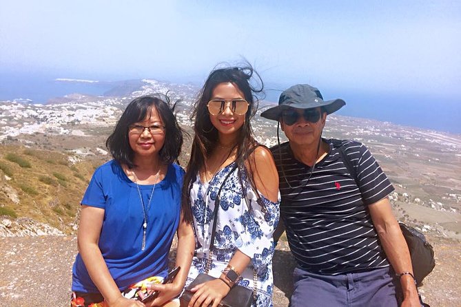 Santorini Island Private Custom Tour in Half or Full Day - Oia at sunset: the timing is the whole game